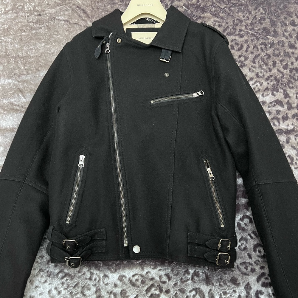 Burberry jacket perfect condition size 14A